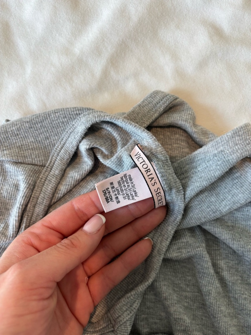 Victoria's Secret Gray Long-Sleeve and Shorts Sleep Set - Picture 4 of 4